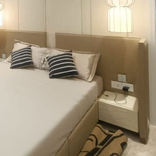 Small Bedside Unit